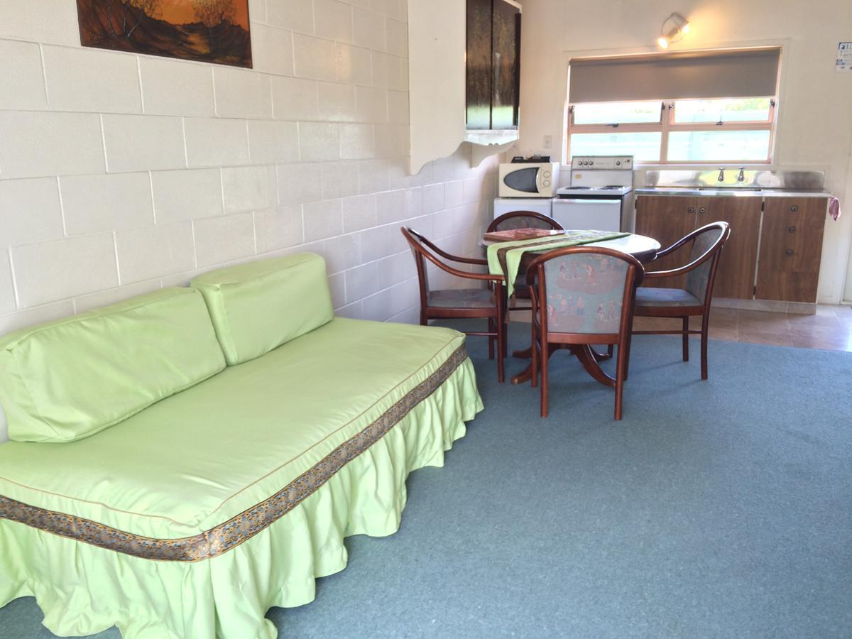 Katikati Motel Buitenkant foto